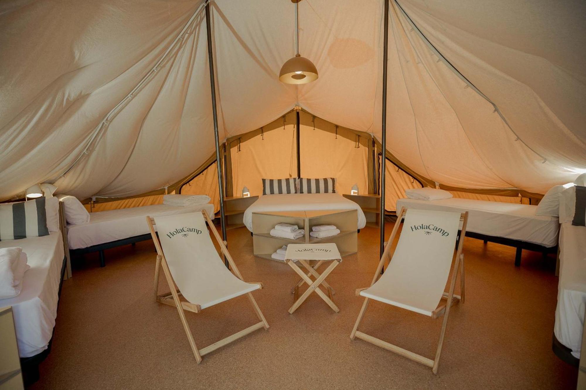 Holacamp Sitges Fun Hotel Ngoại thất bức ảnh