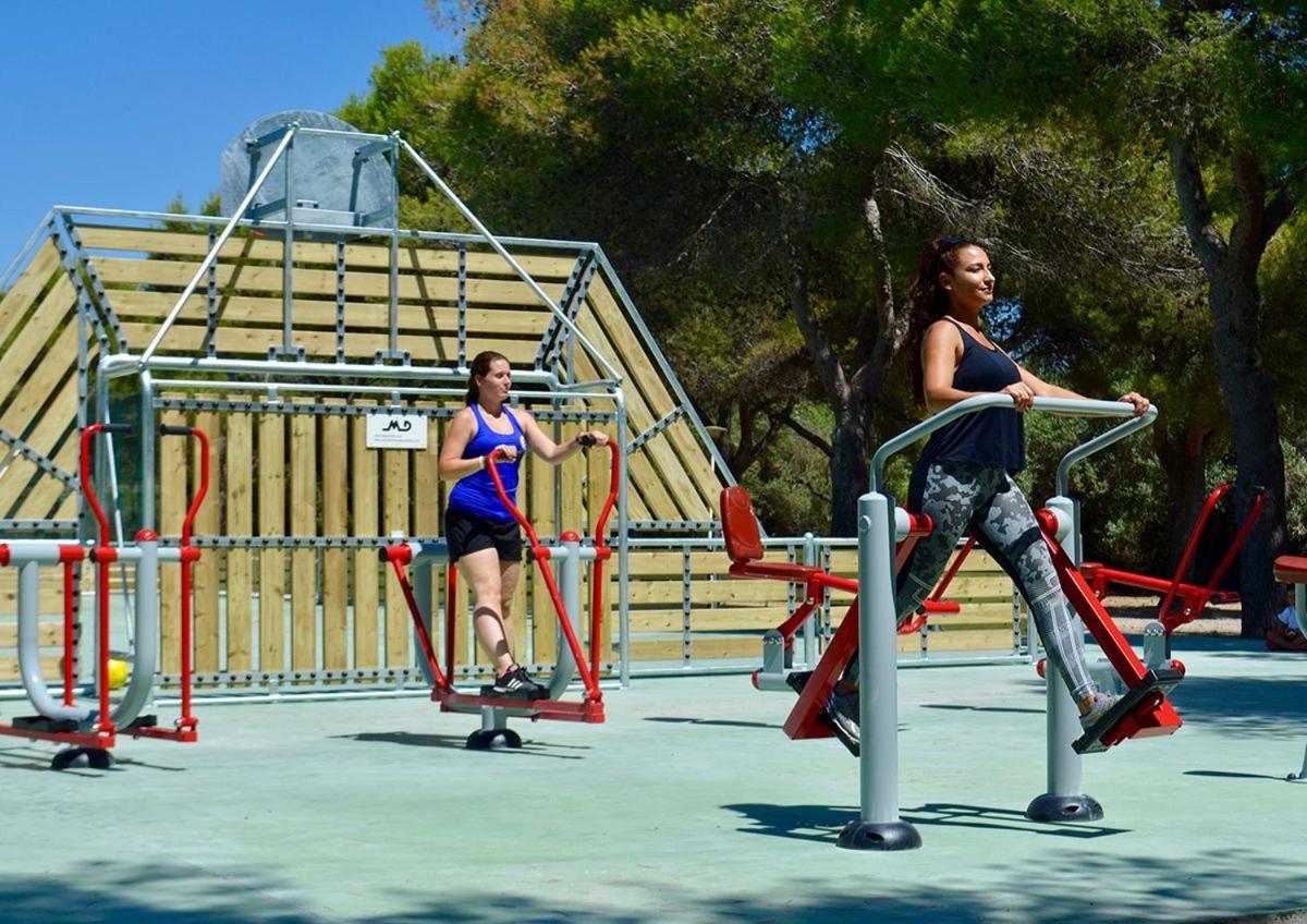 Holacamp Sitges Fun Hotel Ngoại thất bức ảnh